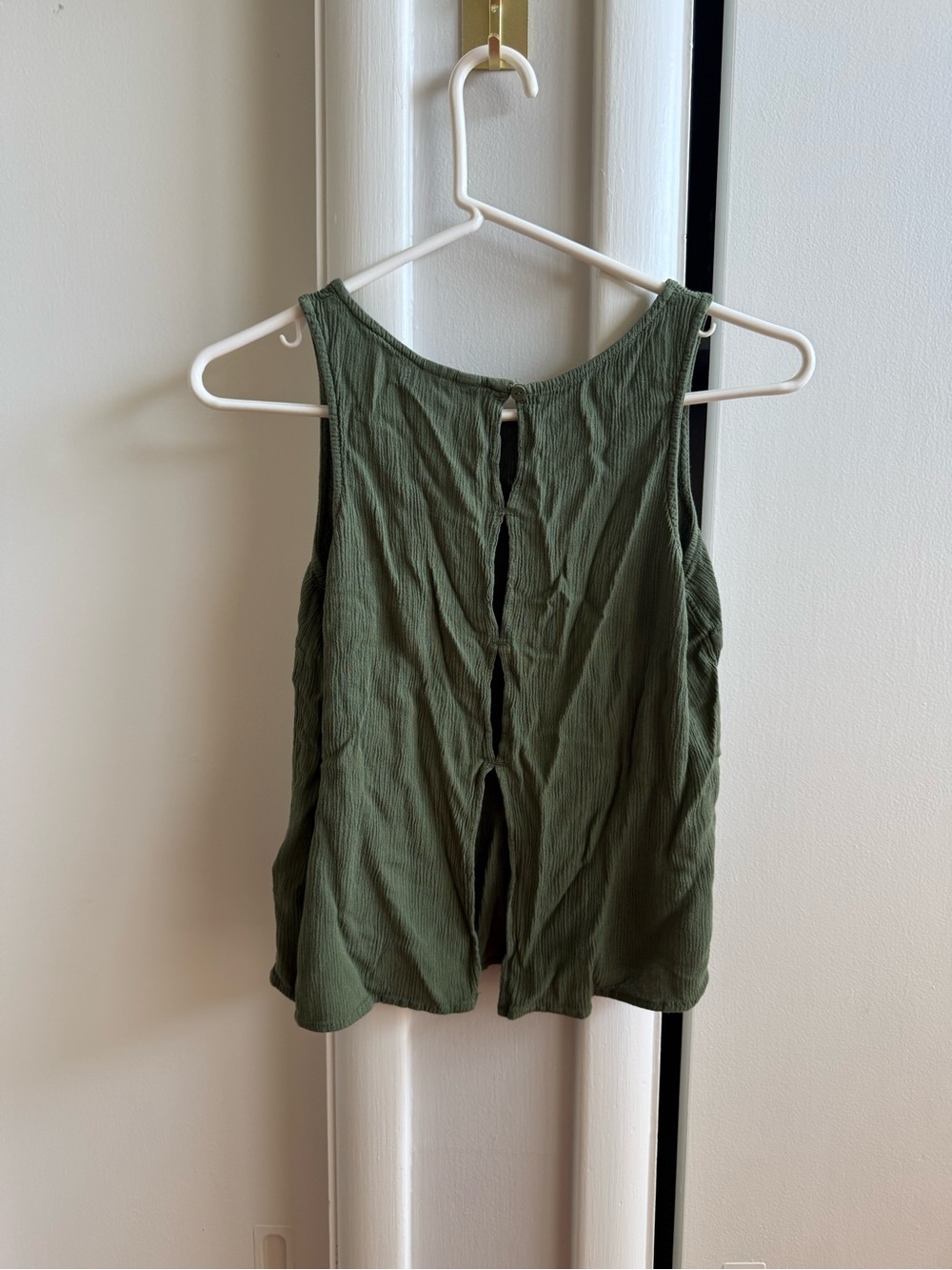 H&M Olive Green Ribbed Tank Top - Picture 2 of 2